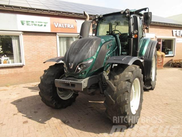 Valtra T174 ACTIVE Traktoren