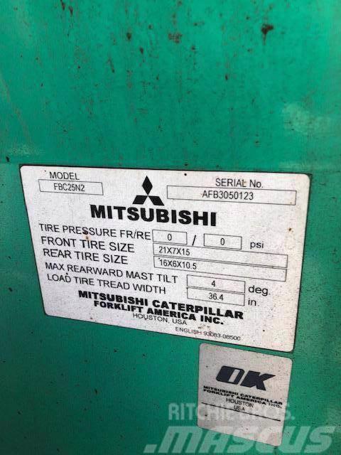 Mitsubishi FBC25N Elektro Stapler