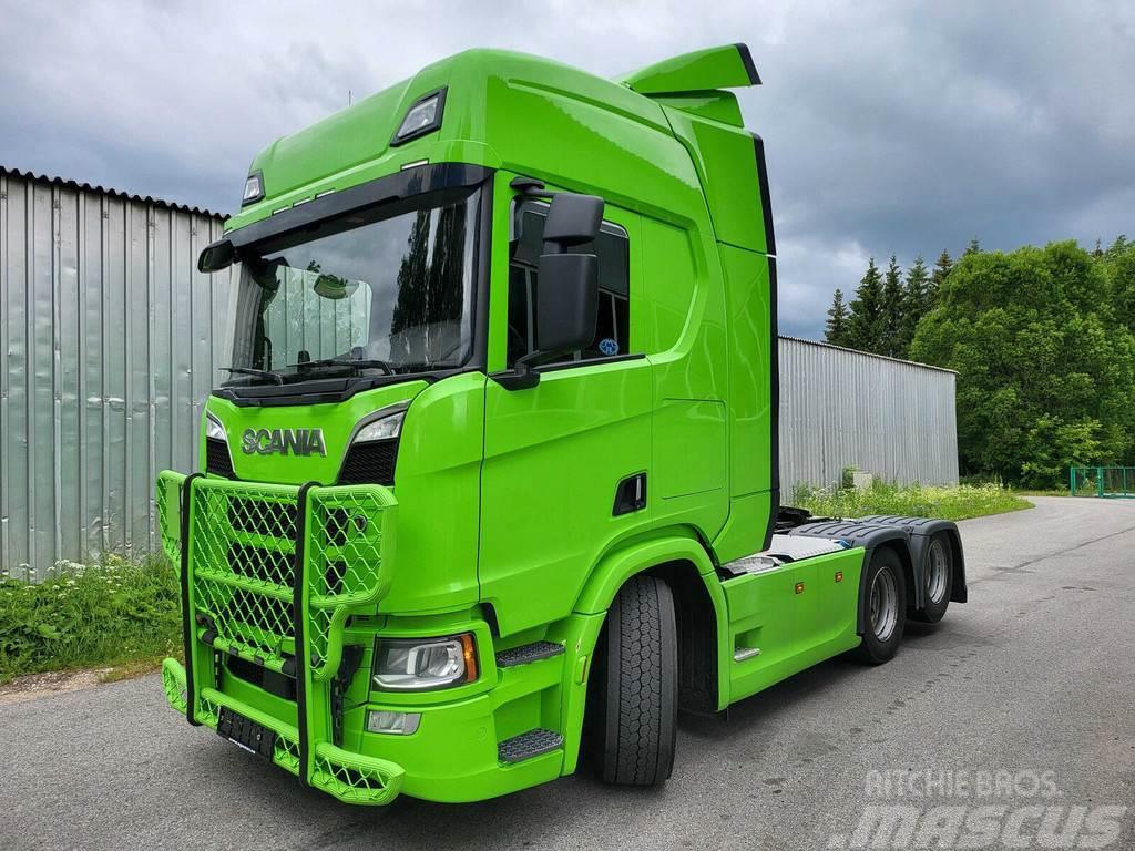 Scania R520 6X2 Tractor Units