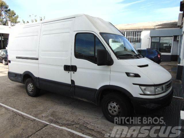 Iveco Daily Fg. 35C12 3300 RD 12 Lieferwagen
