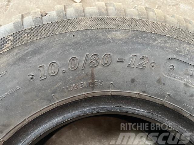 BKT 10.0/80-12 Reifen