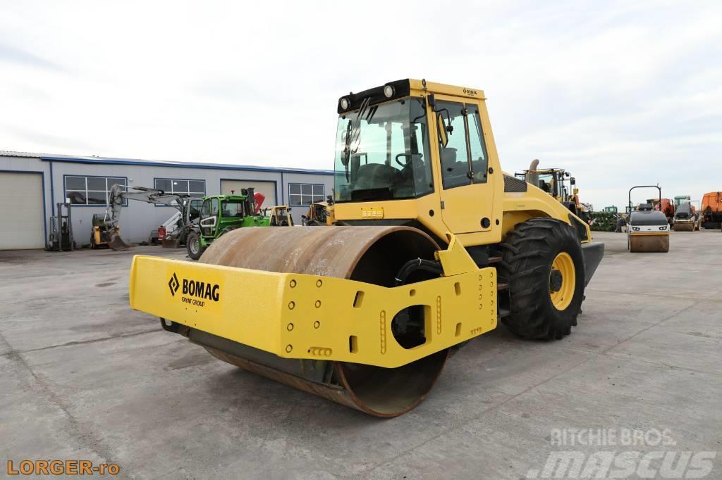 Bomag BW 216 D H-4 Single drum rollers
