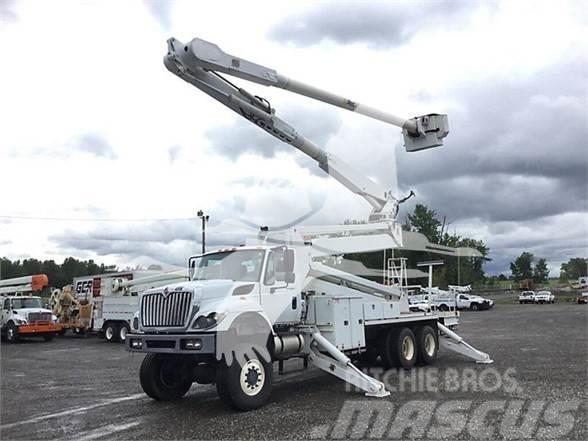 Altec AM900-E100 Truck & Van mounted aerial platforms