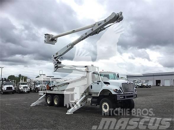 Altec AM900-E100 Truck & Van mounted aerial platforms