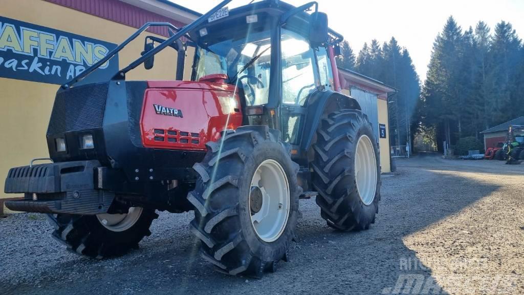 Valtra 6550 Forestry tractors