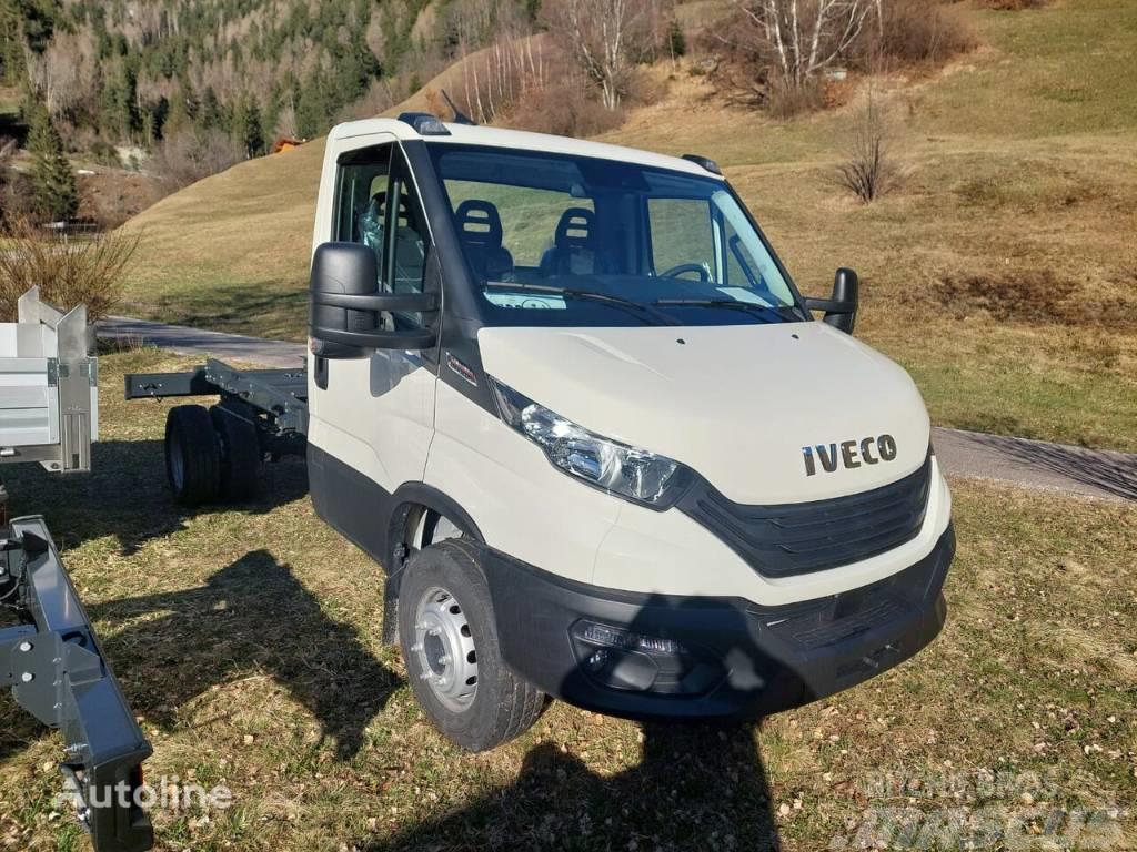 Iveco Daily 70C21 Chassis Cab trucks