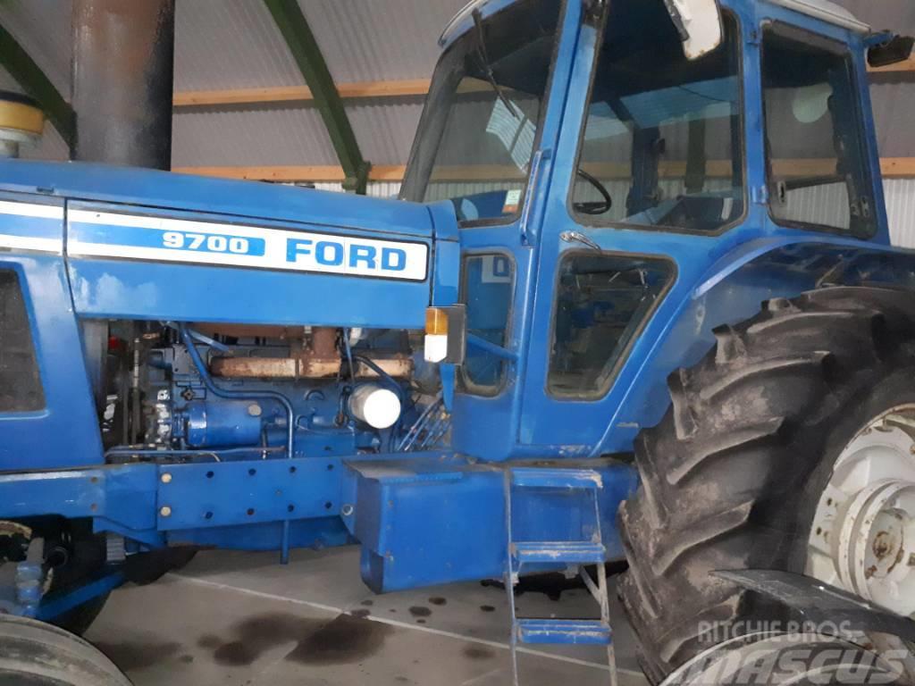 Ford 9700 Tractors