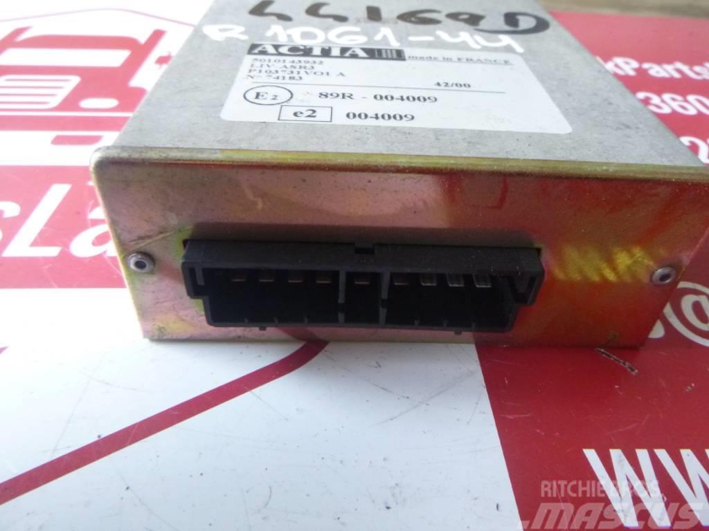 Renault Premium Electronical control unit 5010143932 Cabins and interior