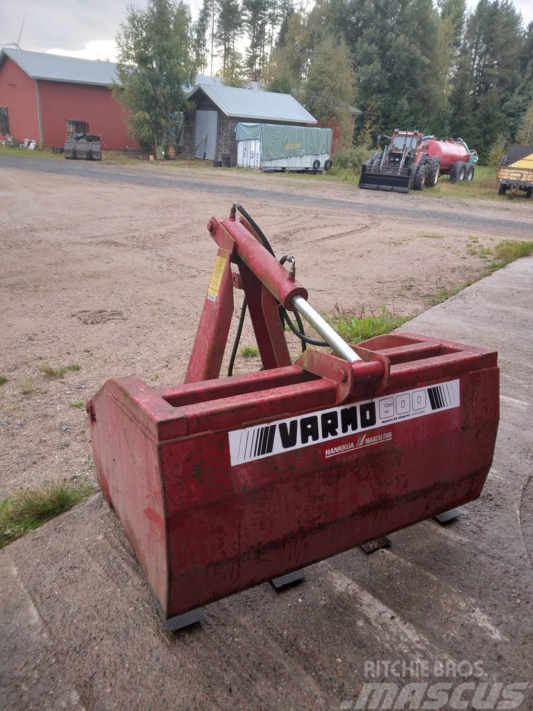 Varmo Lift Rehuleikkuri Other forage harvesting equipment