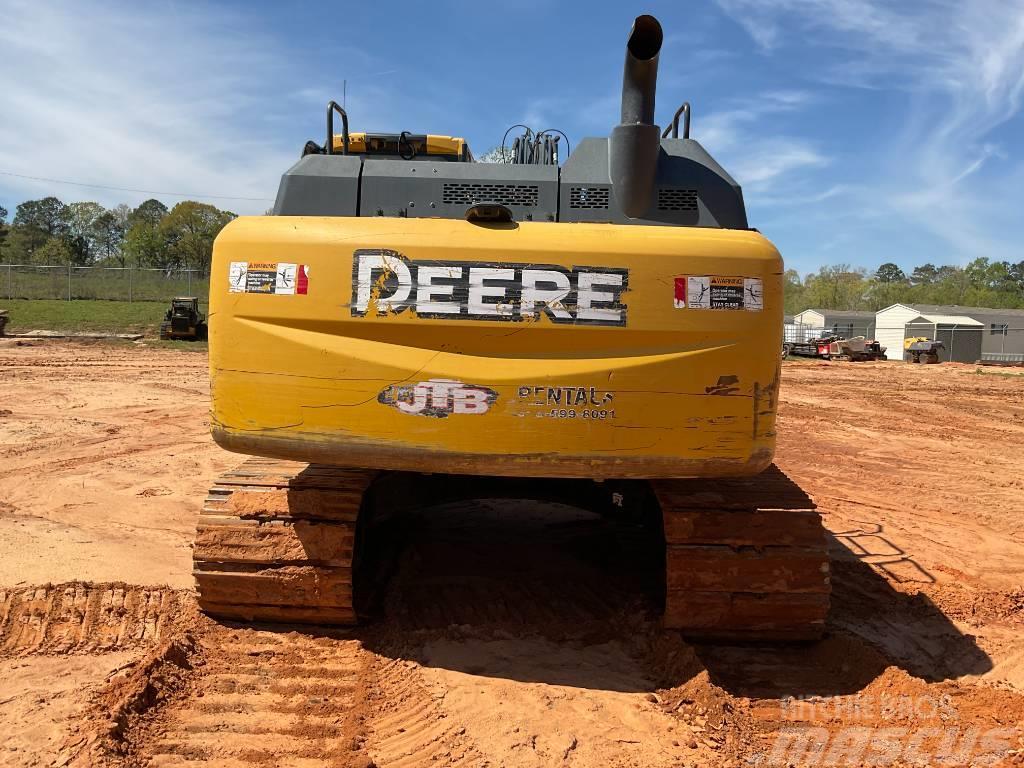 John Deere 210 Crawler excavators