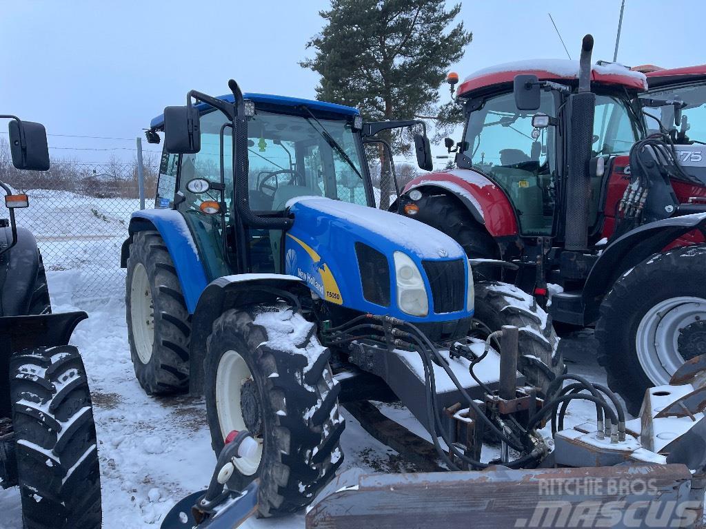 New Holland T5050 PS, Holms 2,8m vikplog Tractors