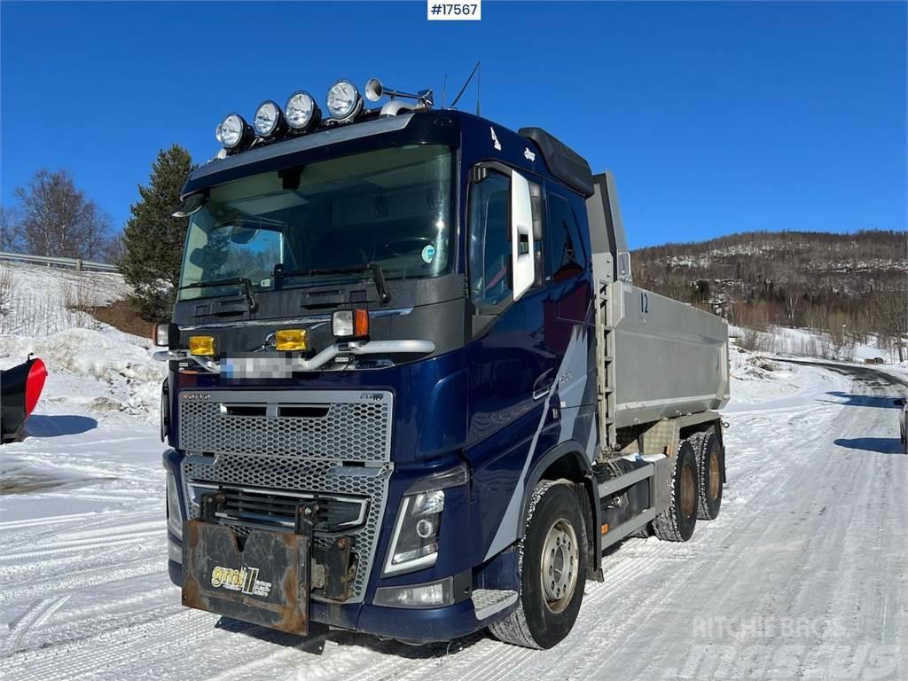 Volvo FH16 650 6x4 tipper w/ only 231k km! Tipper trucks