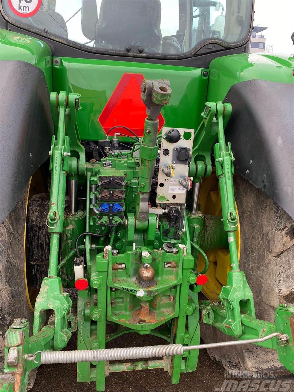 John Deere 8370R Tractors