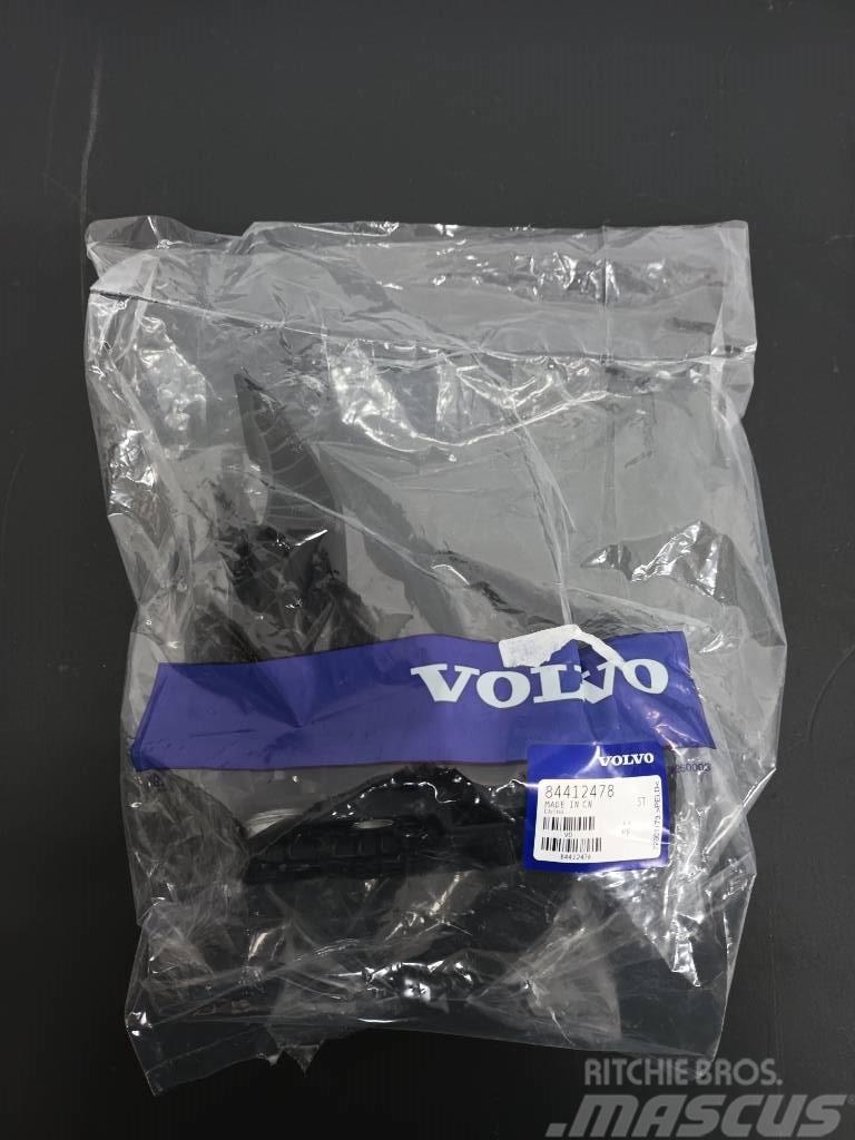 Volvo PEDAL 84412478 Cabins and interior