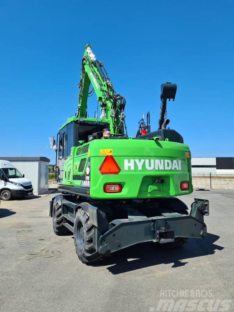 Hyundai HW140A Wheeled excavators