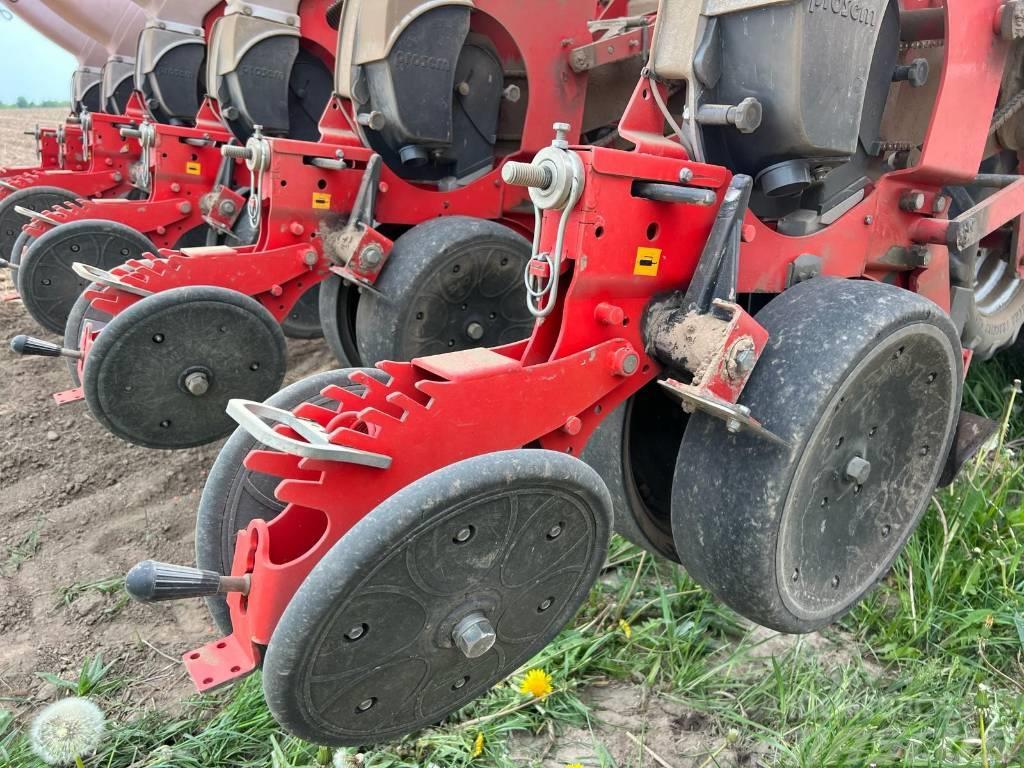 Quivogne Prosem 8 Precision sowing machines