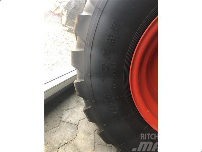 Mitas 405/70-20 Tyres, wheels and rims