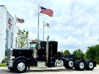 Peterbilt 389