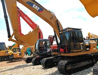 CAT 320 D