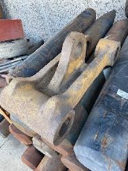CAT 215