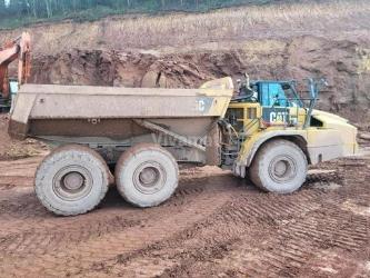 CAT 745 C