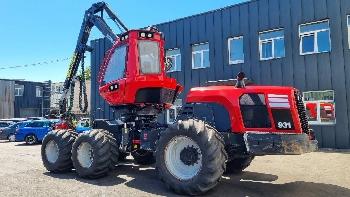 Komatsu 931