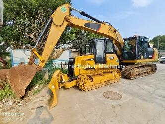 CAT 320 D