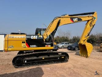 CAT 320D2L