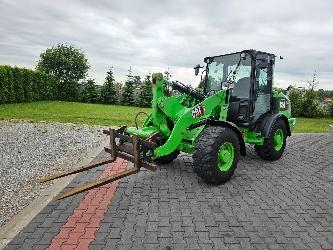CAT 906 M