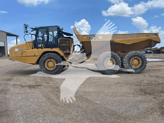 CAT 815K