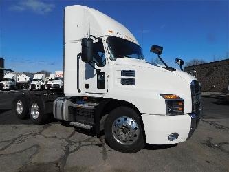 Mack AN64T