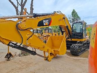 CAT 330D 2L