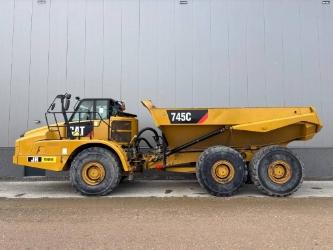CAT 745 C