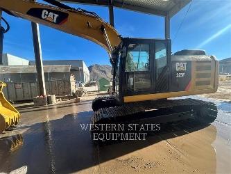 CAT 323F