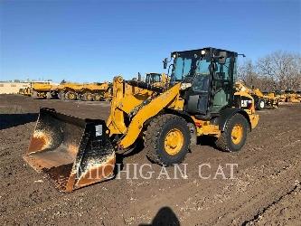 CAT 906H2