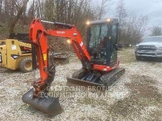Kubota U27-4