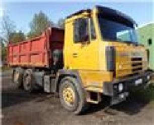 Tatra T 815