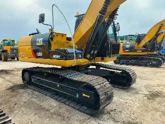 CAT 320