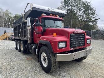Mack RD 688 S