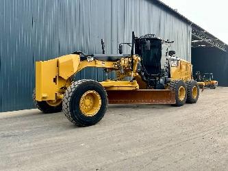 CAT 140M