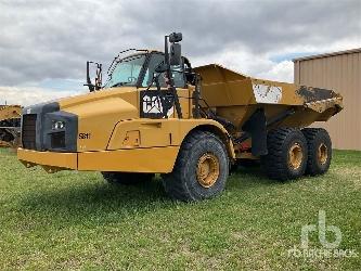 CAT 740B