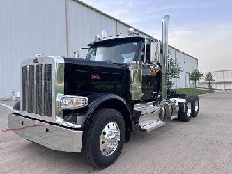 Peterbilt 589
