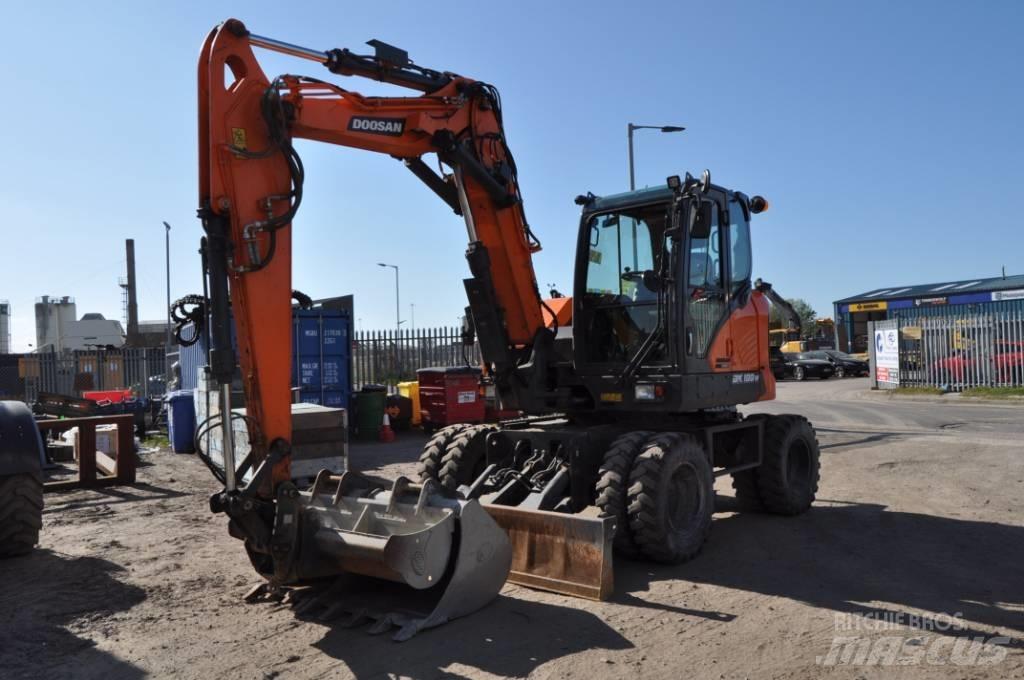 Doosan DX 100-7 Mobilbagger