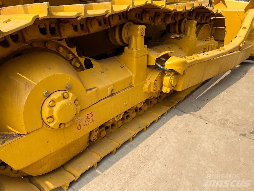 Shantui SD22 Bulldozer