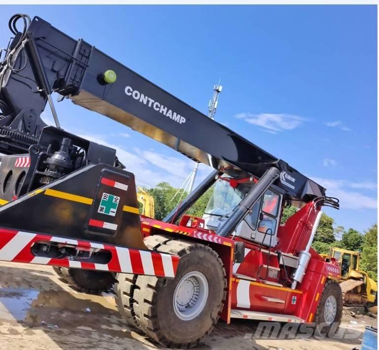 Kalmar DRF450 Reach-Stacker