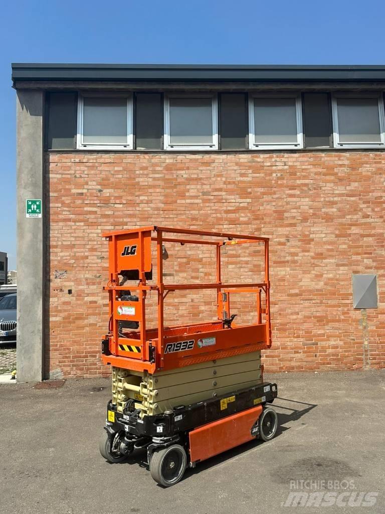 JLG 1932 R Scheren-Arbeitsbühnen