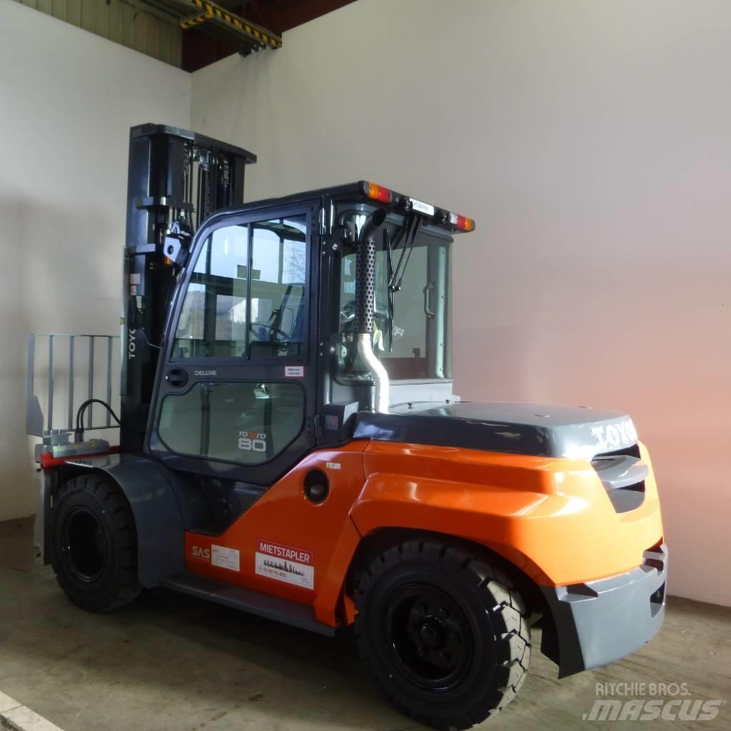 Toyota 8FD80N Diesel Stapler