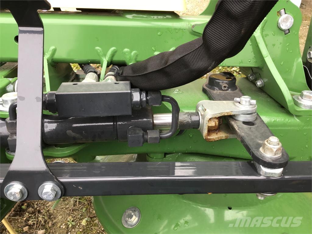 Krone Vendro 820 Kreiselheuer/-wender