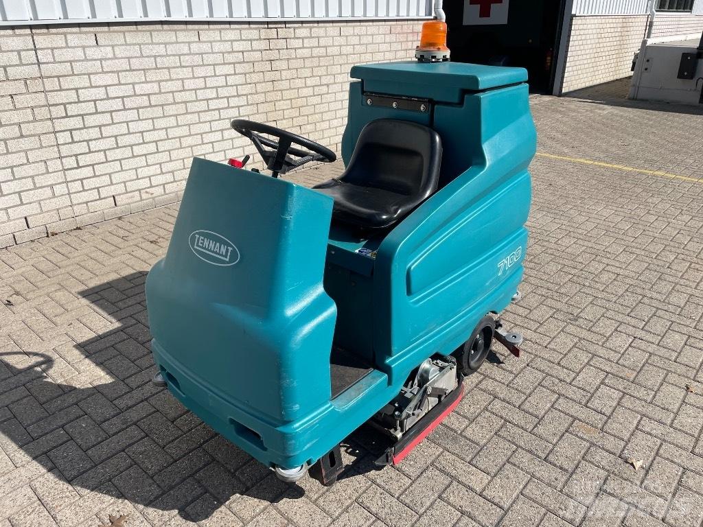 Tennant 7100 Kehrer