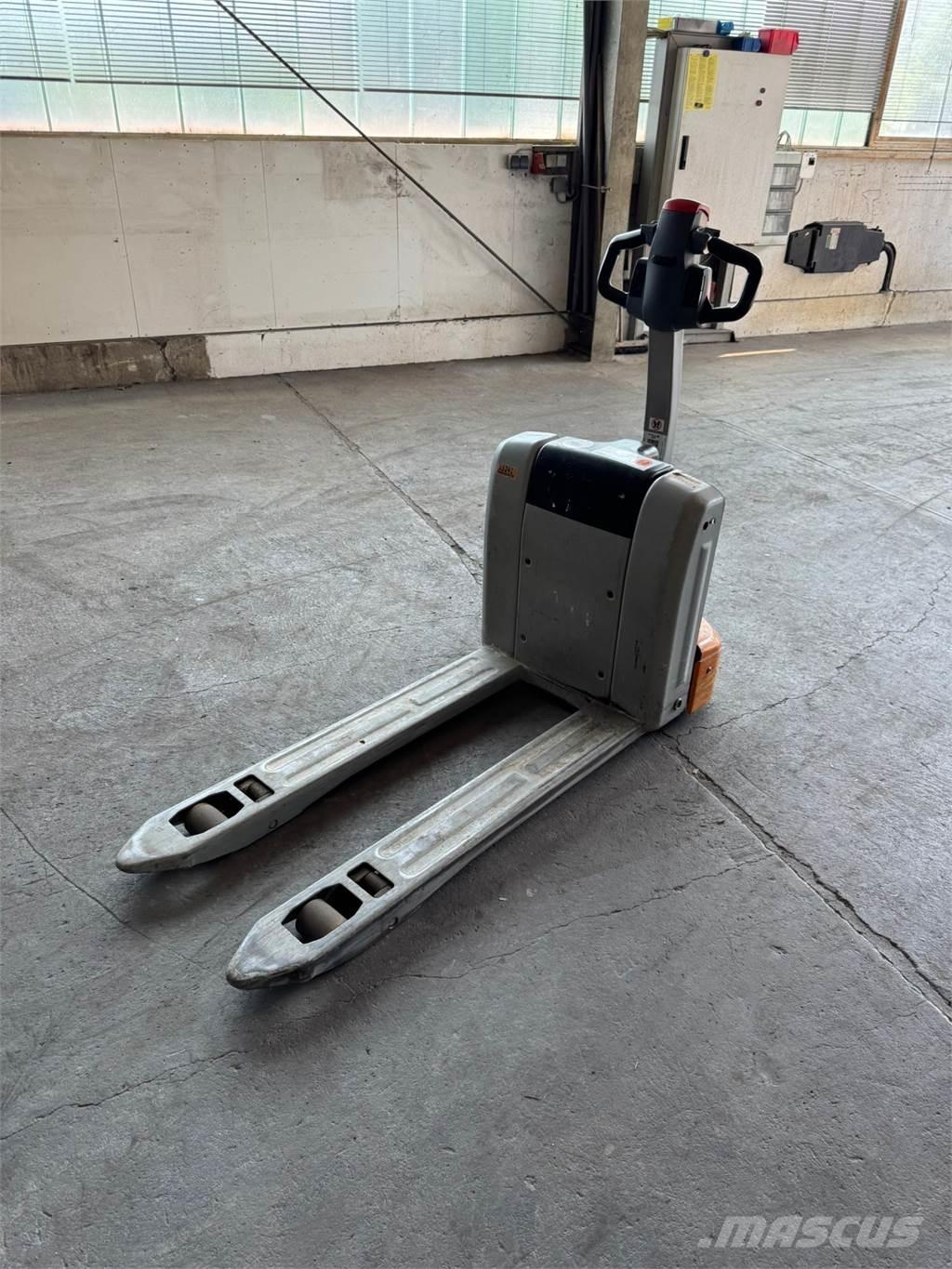 Still ECH 15 Deichselstapler